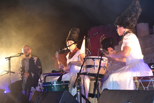 Zaid& Maryam + DakhaBrakha (festival MIMI 2014) en concert